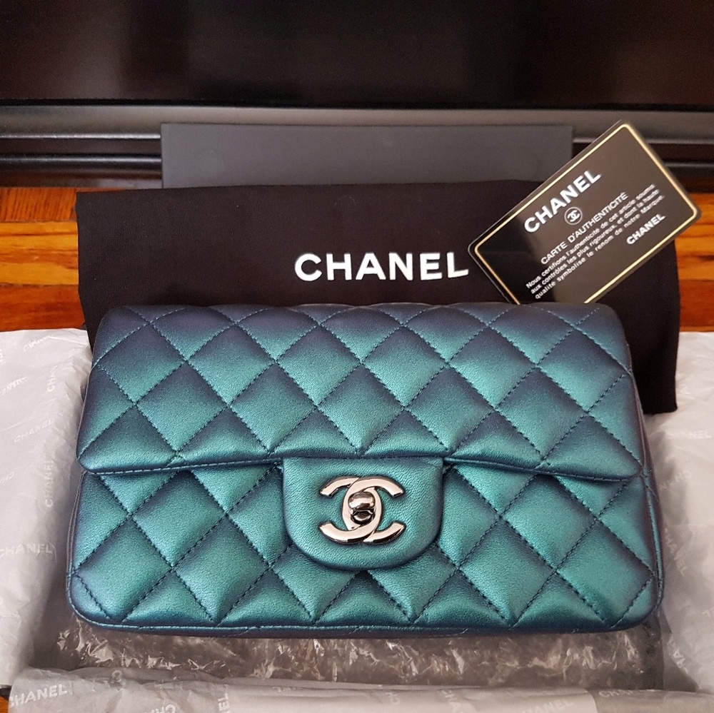 CHANEL CLASSIC FLAP 2017